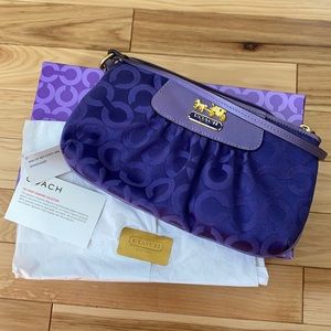 BNIB! Coach | purple wristlet